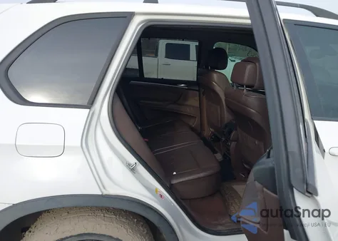 2008 BMW X5 3.0Si z USA, uszkodzony, nr VIN 5UXFE43548L030234